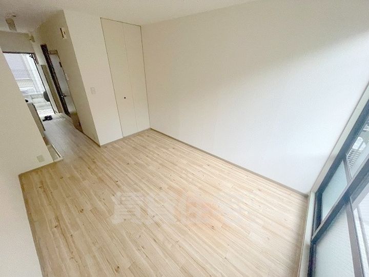 フォレストオオトリの居間