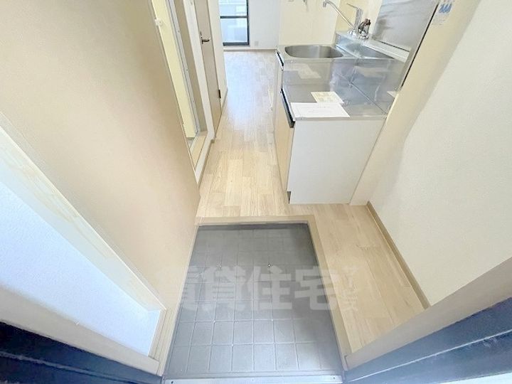 フォレストオオトリの玄関