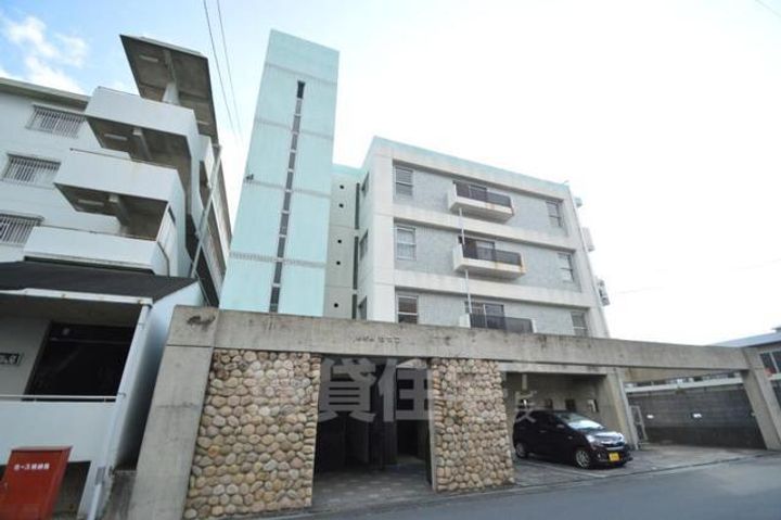 大阪府摂津市鶴野2丁目の賃貸マンションの外観