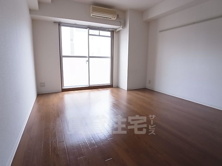 マリンシティ三宮の居間