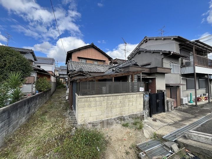 奈良県奈良市疋田町1丁目(一戸建)の賃貸物件の外観