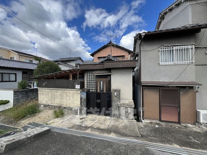 奈良県奈良市疋田町1丁目(一戸建)の賃貸物件の外観