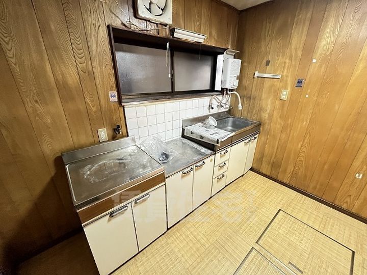 奈良県奈良市疋田町1丁目(一戸建)の賃貸物件のキッチン