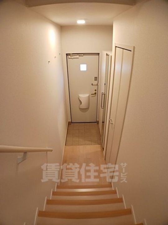 グランツ 1の玄関