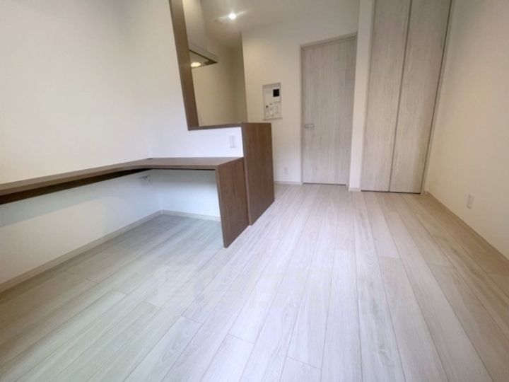 wis御靈前の居間