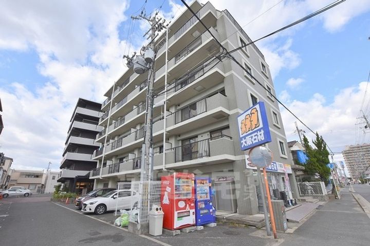 EAST NAGARE502の外観