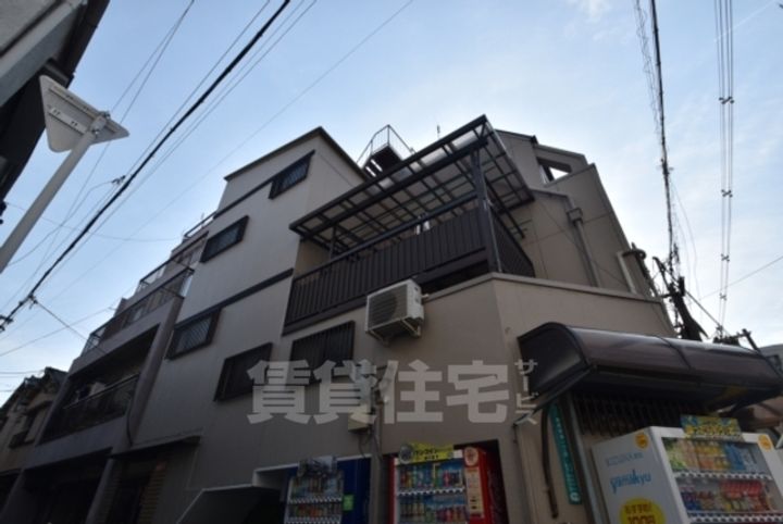ハイツ辻岡の外観