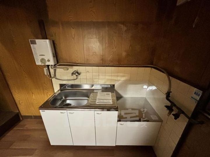 大阪府大阪市旭区中宮3丁目(一戸建)の賃貸物件のキッチン
