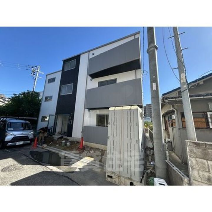 大阪府堺市北区中百舌鳥町5丁の賃貸アパートの外観