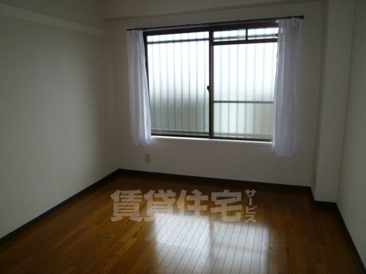 大阪府茨木市奈良町の賃貸マンションの子供部屋