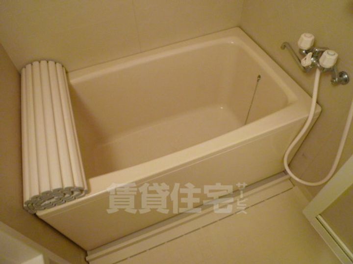 大阪府茨木市奈良町の賃貸マンションの風呂