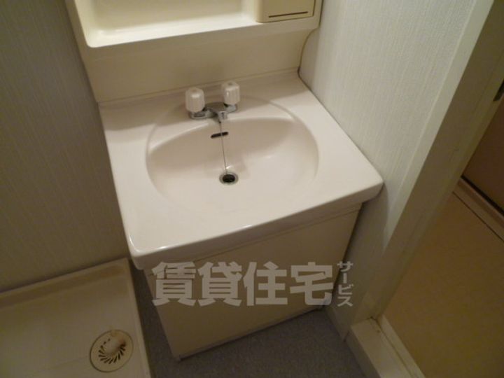 大阪府茨木市奈良町の賃貸マンションの内装