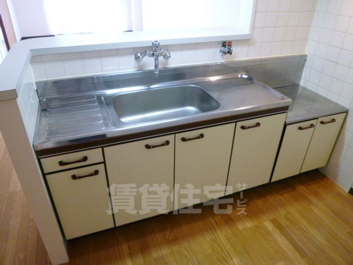 大阪府茨木市奈良町の賃貸マンションのキッチン