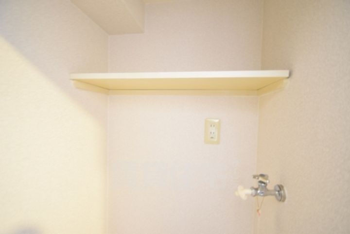 大阪府茨木市舟木町の賃貸マンションの内装