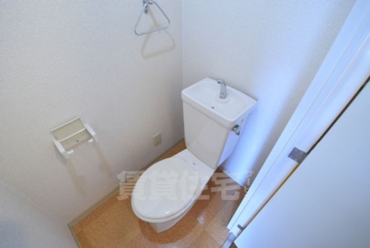 大阪府茨木市舟木町の賃貸マンションの内装