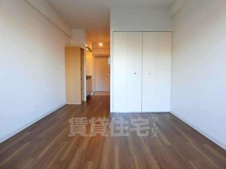 ムーンバット長岡の居間