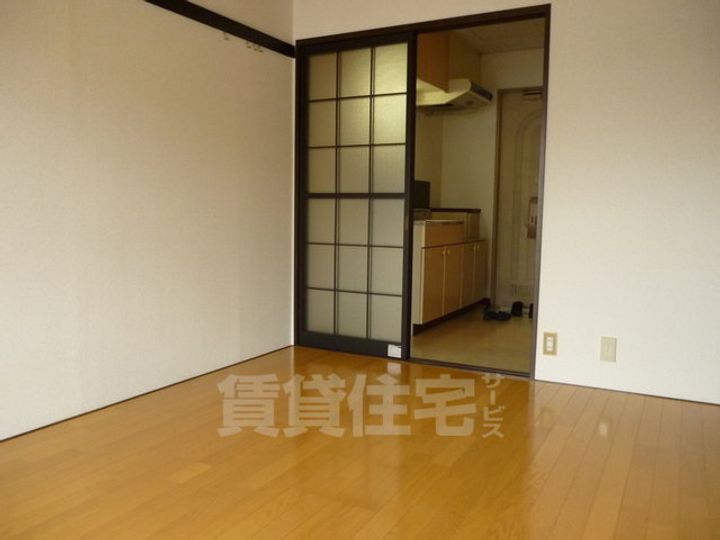 ハイツエイワB棟の居間