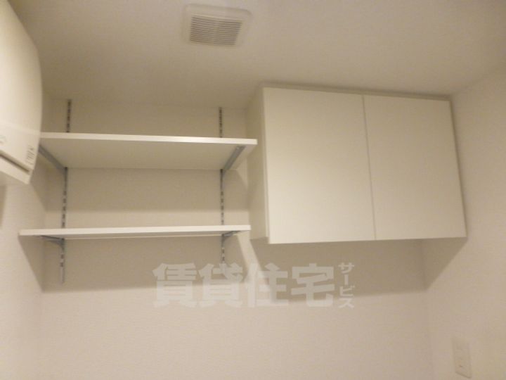 大阪府堺市堺区宿院町東4丁の賃貸マンションの内装