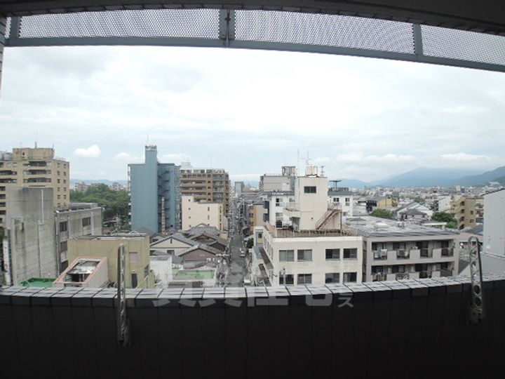 河原町ビルの周辺