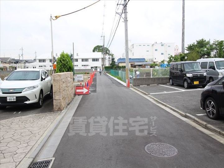 大阪府高槻市辻子1丁目の賃貸アパートの周辺