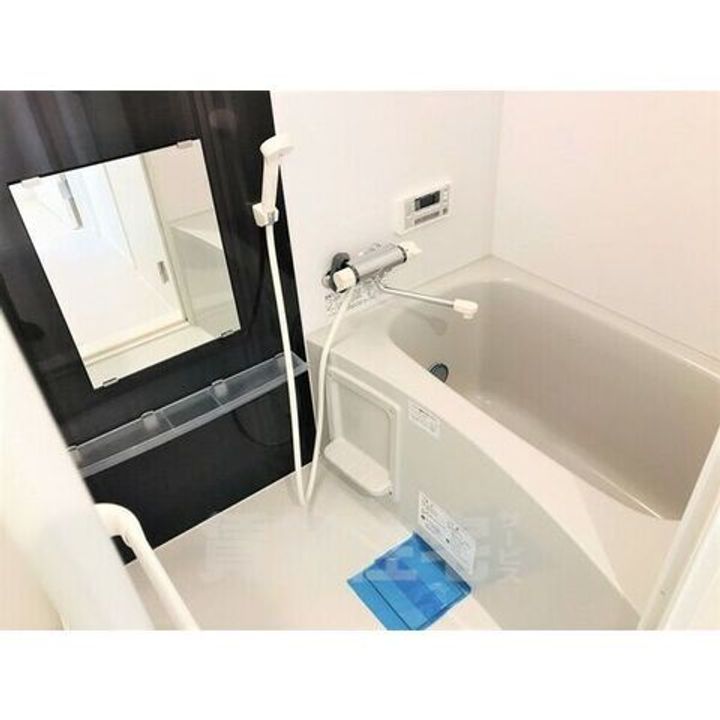 愛知県名古屋市昭和区御器所2丁目の賃貸アパートの風呂