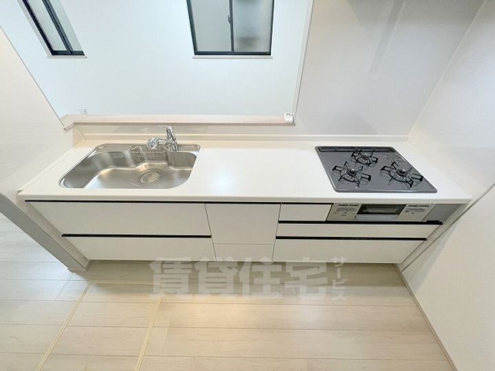 大阪府八尾市上之島町南7丁目(一戸建)の賃貸物件のキッチン