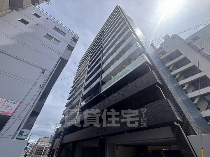 プレサンス桜山駅前アフォードの外観