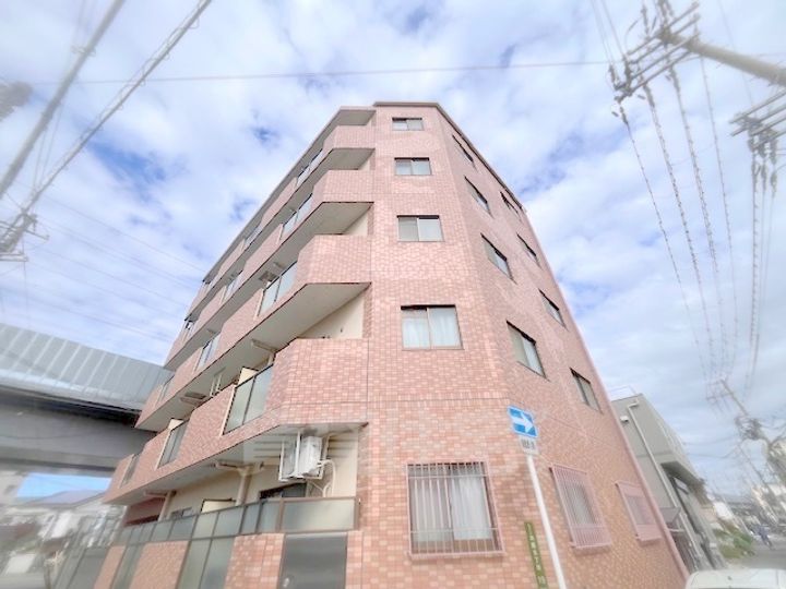アイエムハイツの外観