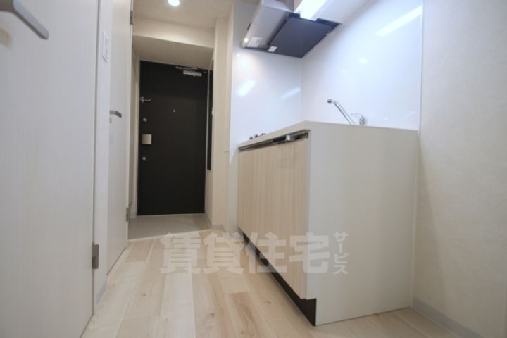 大阪府吹田市岸部南1丁目の賃貸マンションの居間