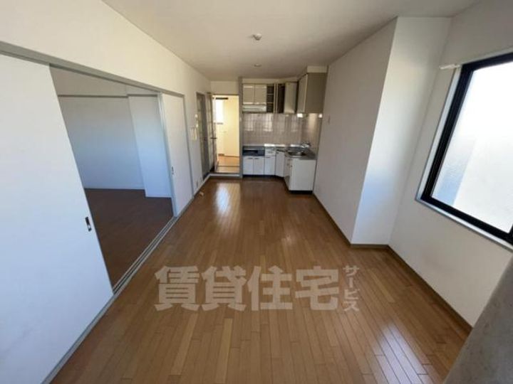 大阪府大阪市西淀川区柏里1丁目の賃貸マンションの居間