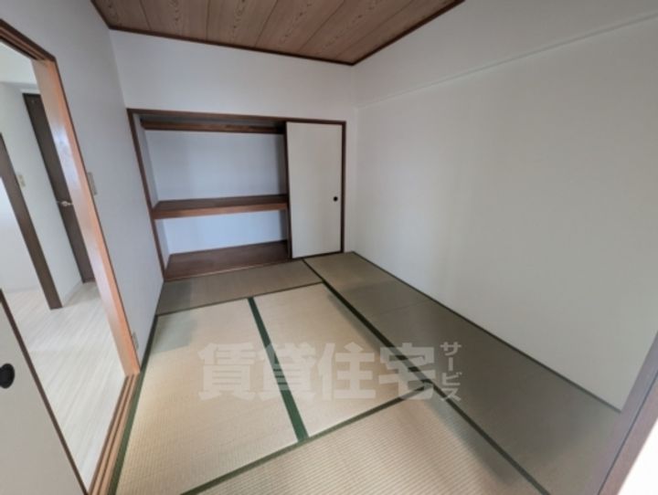 大阪府高槻市宮田町3丁目の賃貸マンションの子供部屋