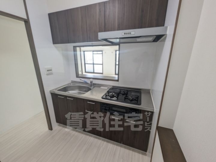 大阪府高槻市宮田町3丁目の賃貸マンションのキッチン
