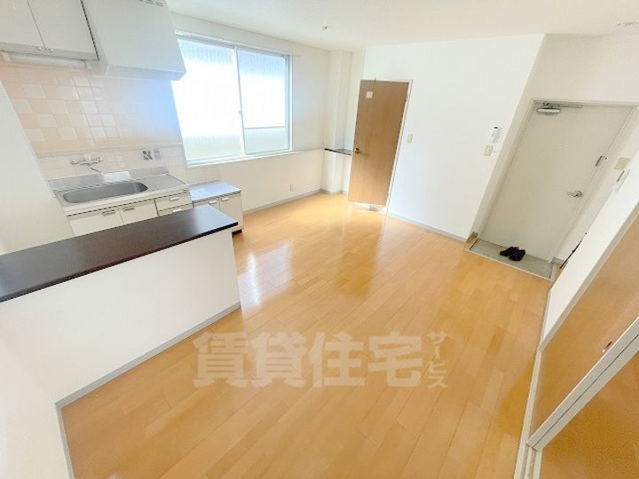 土井新大阪ビルの内装