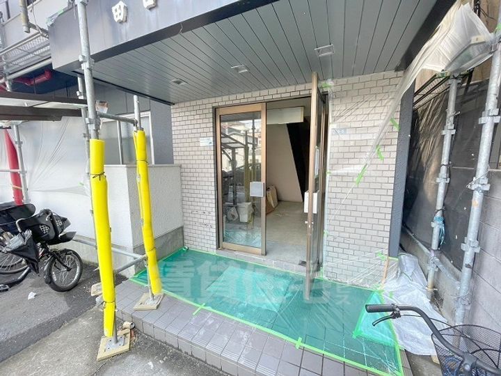 S.E.N.S Matsubaraの玄関