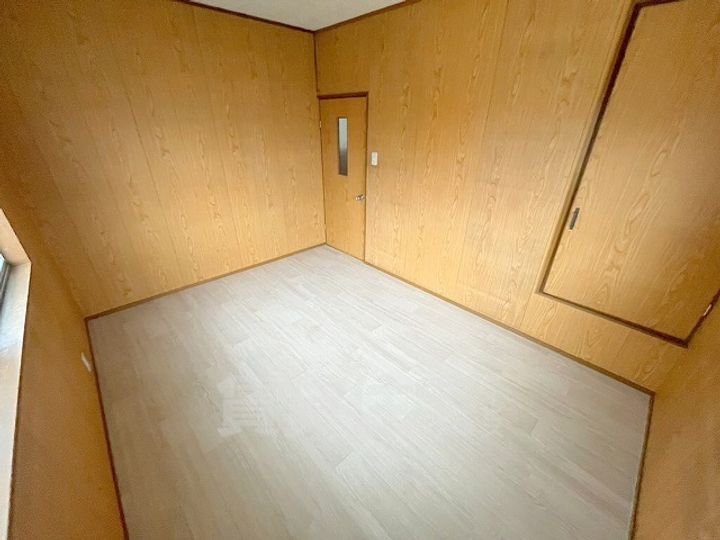 大阪府羽曳野市島泉7丁目(一戸建)の賃貸物件の寝室