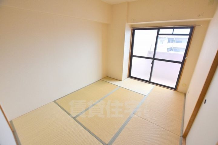 プライムヒル藤井寺の寝室