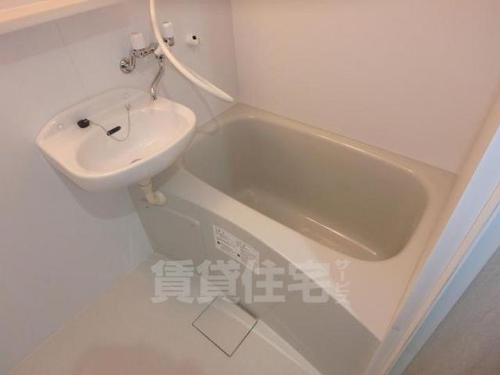 コンフォール姫島の風呂