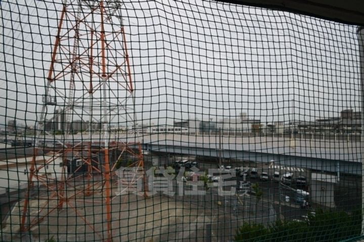 第六大朋マンションの周辺