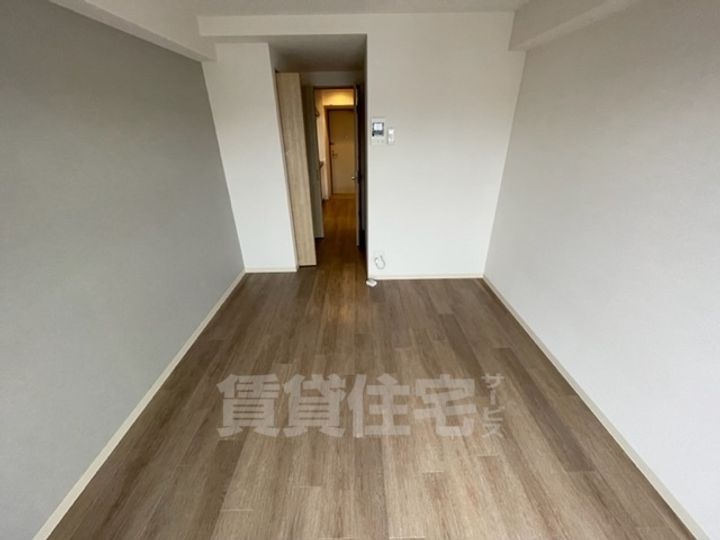 大阪府大阪市都島区内代町2丁目の賃貸マンションの居間