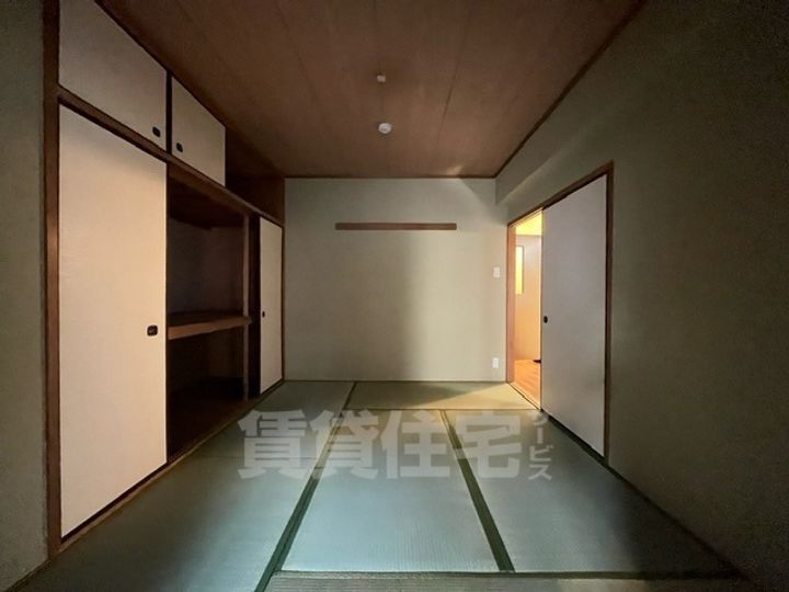 シャトレKTの居間