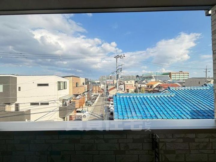 クレセル利倉東2の周辺