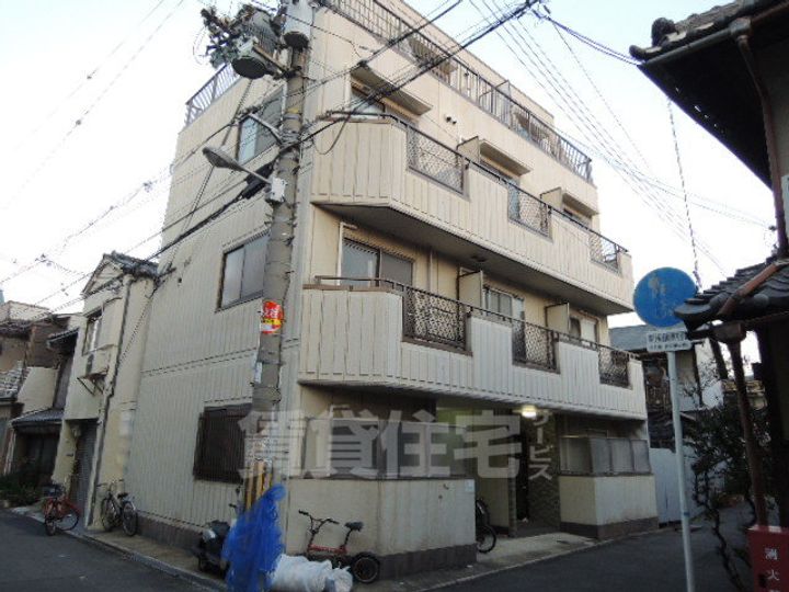 双葉ハイツの外観