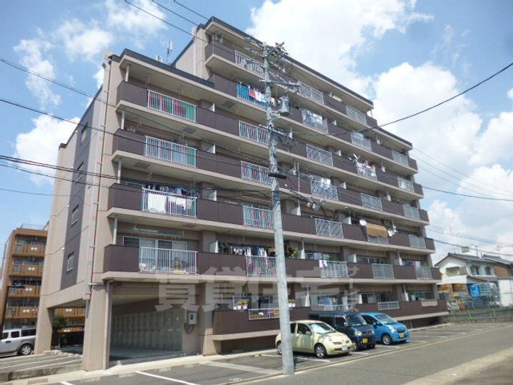 レジデンス光和3の外観