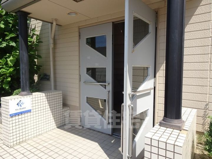 LA・FENICEの玄関