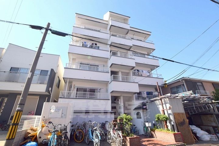 メゾン・エトワール101の外観