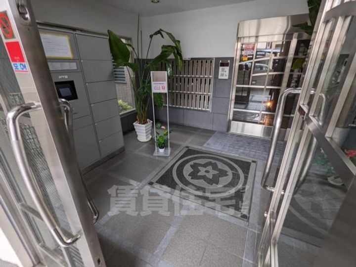 ファーストのその他画像