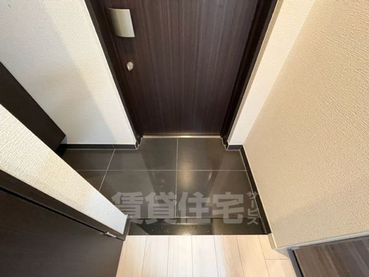 ベラジオ京都烏丸十条2の玄関