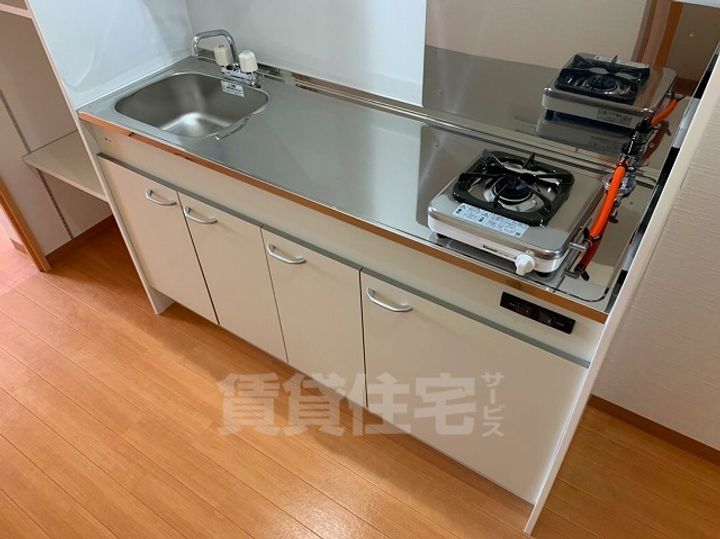 愛知県名古屋市瑞穂区雁道町2丁目の賃貸マンションのキッチン