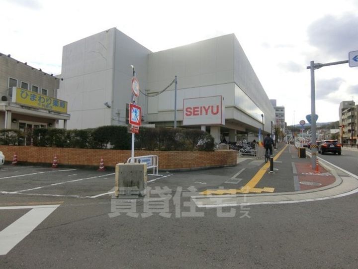 ドミトリーインテリジェンスの周辺