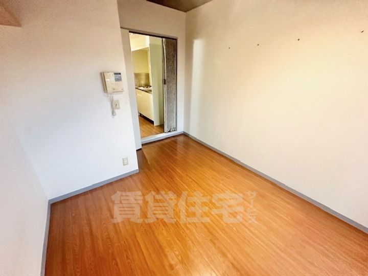 ドミトリーインテリジェンスの寝室